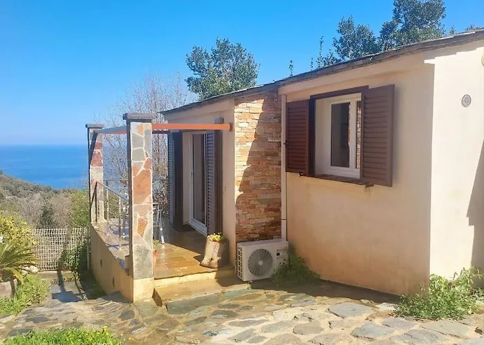 Terrasse Climatise Vue Avec Parking